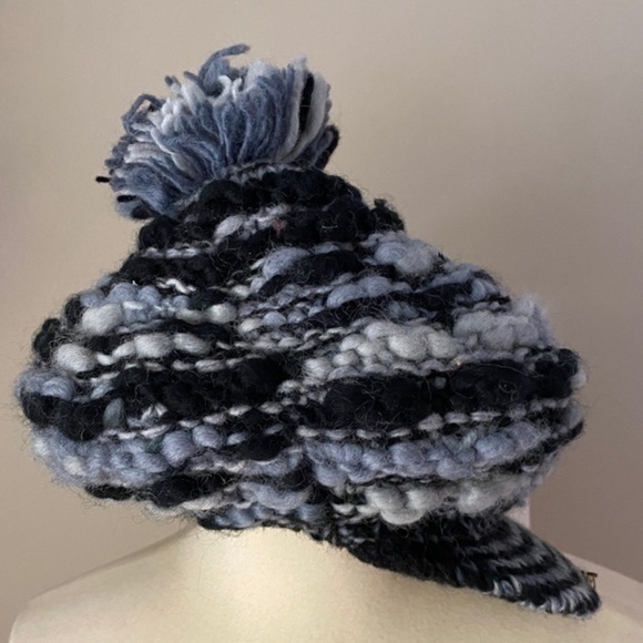 Anthropologie Pom Blue Knit Beanie Cap - Picture 1 of 6